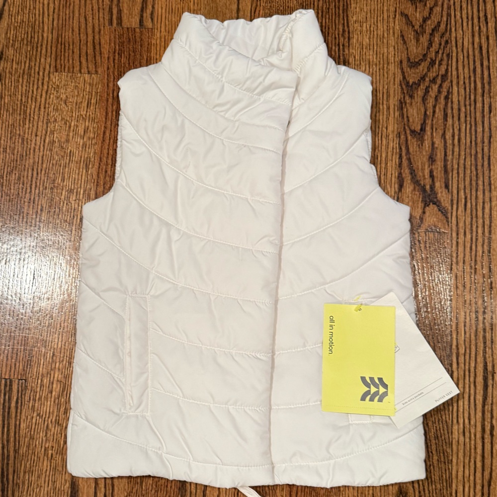 Girl XS White Puffer Vest
